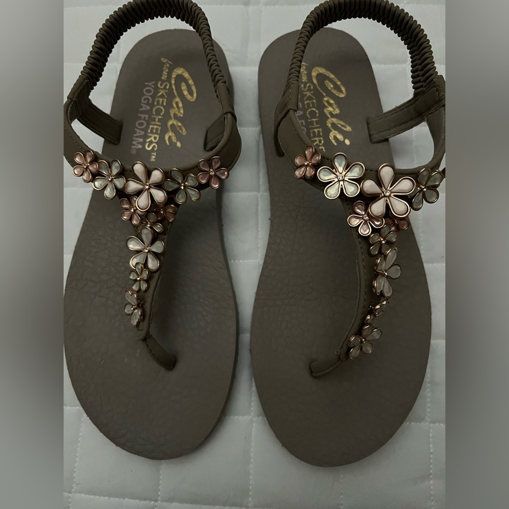 Skechers Cali Meditation Glass Daisy Women’s Sandals Size 8